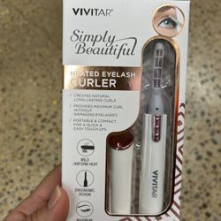 NWT heated eyelash curler