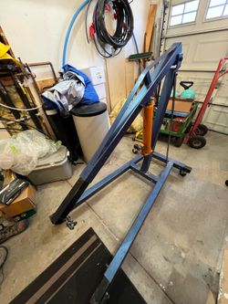 Engine Hoist / Cherry Picker