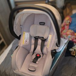 Evenflo LiteMax 35 Car Seat & Base