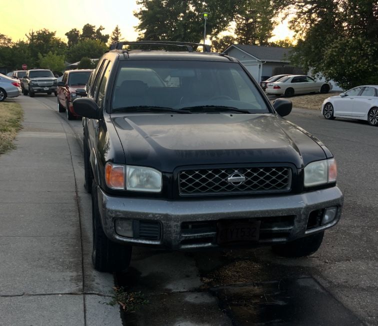 1999 Nissan Pathfinder