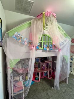 Twin Size Dollhouse Kids Loft Bed