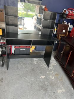Make Up Desk