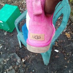 UGG Boots 