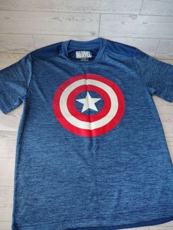 Boys Marvel Captain America shield shirt ( Size LG 10/12)