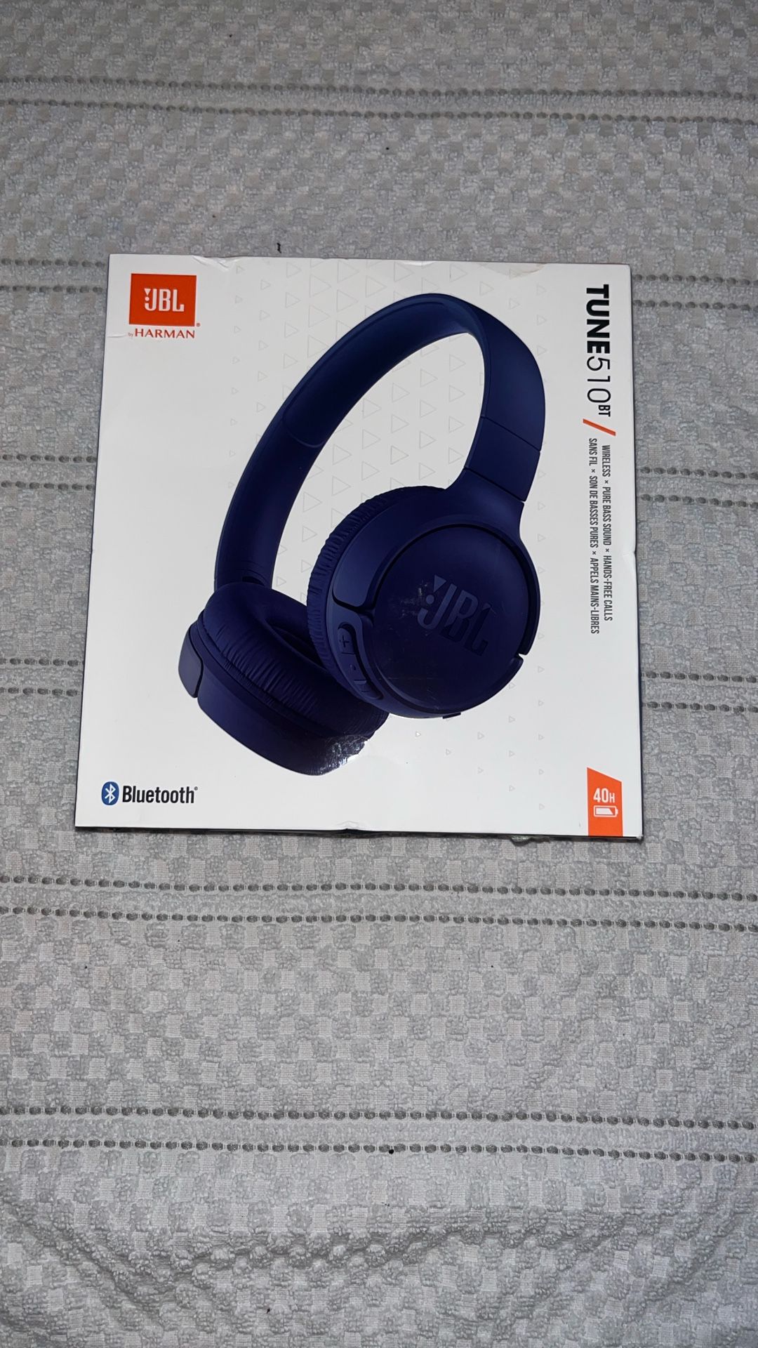 JBL tune 510 BT headphones