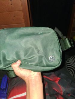 Lululemon green