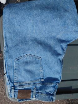 Cabelas work pants size 42X34