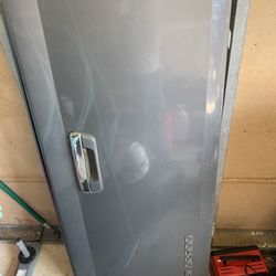 Tailgate Off 09 Colorado