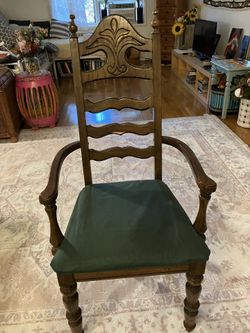 2 Chairs With Armrest Tall Back