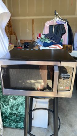 Toshiba Microwave 1350w