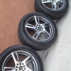 Wheel 17 5 Lugs Universal Like New 