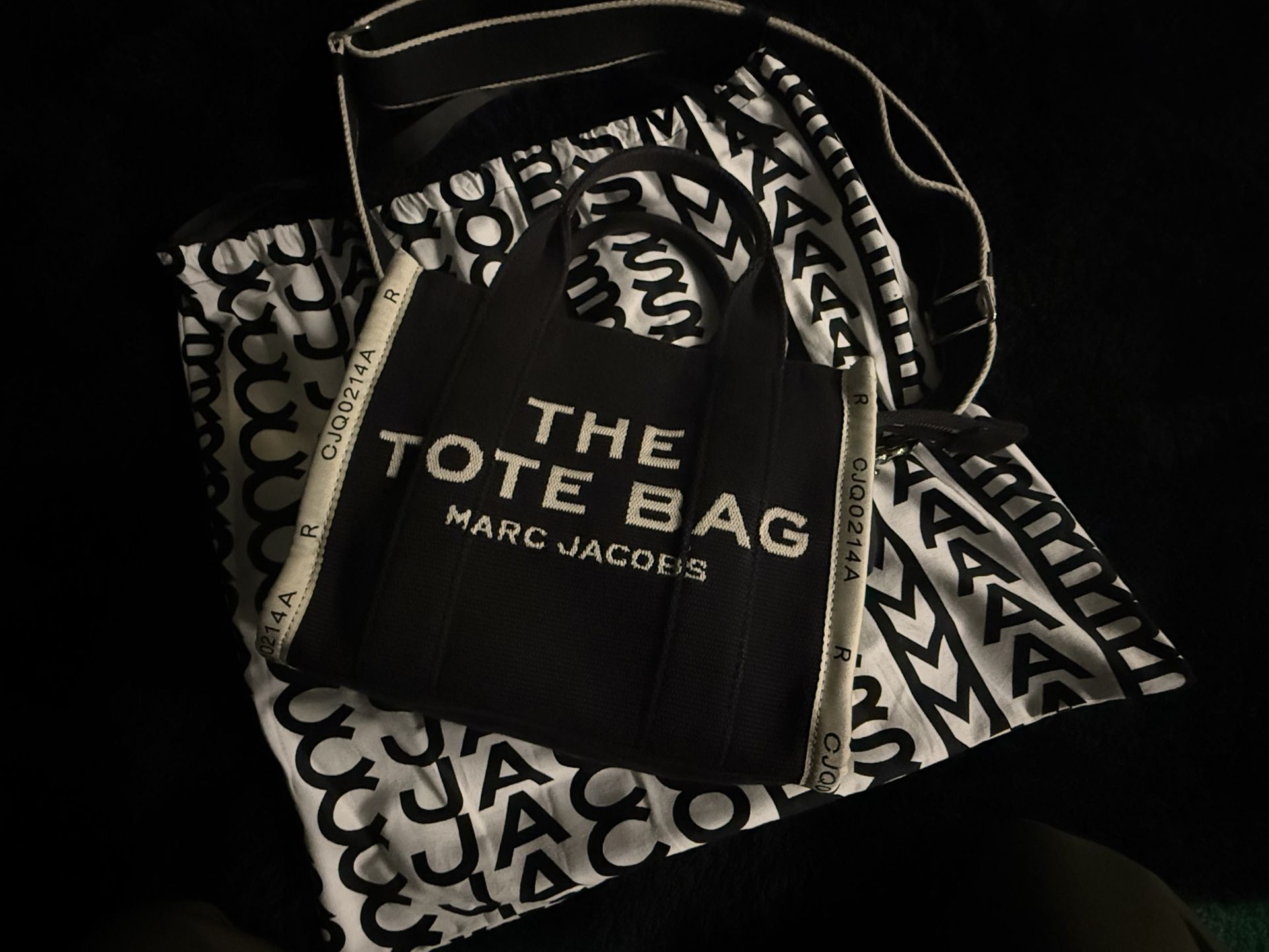 Jacquard TOTE BAG