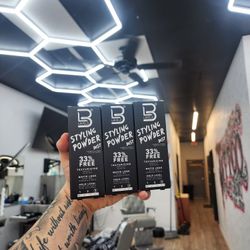 Barber Level 3 Styling Powder For Texture 