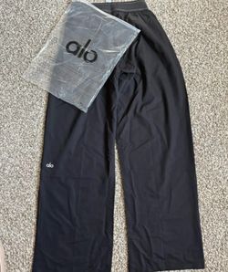 Alo pants