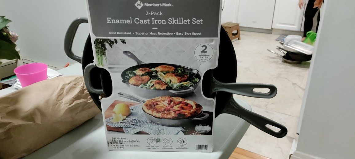 New Member's Mark 2-Piece Enamel Cast Iron Skillet Set, Grey