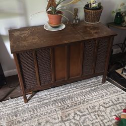 Antique Vintage Record Player Audio Music Entertainment 