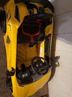 Kids toy car