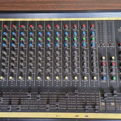Biamp 1621 mixing console