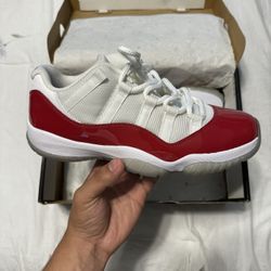 Jordan 11 Retro Low Cherry 