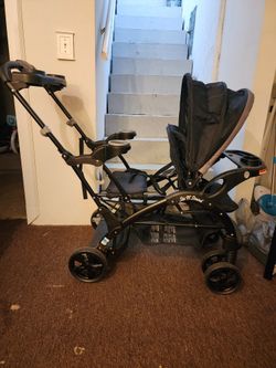 Sit n Stand Stroller
