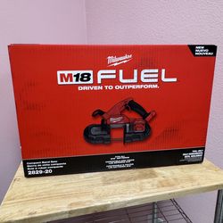 Milwaukee m18 fuel compact bandsaw tool only