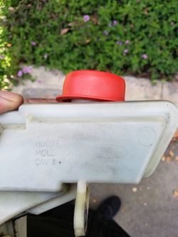 Ford Focus Power Steering Reservoir