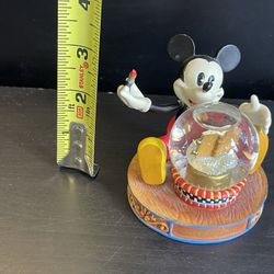 Once Upon A Time Mickey Mouse Minni Vintage Globe 
