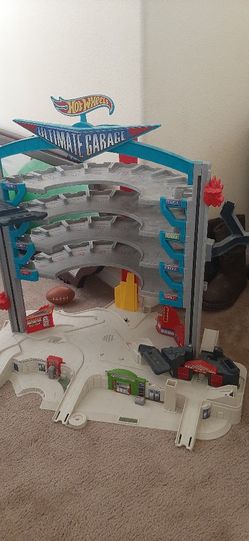 Hot wheels Garage