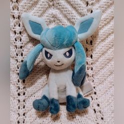 Official Pokemon Center Glaceon Sitting Cuties 6” Plush Toy 2021 