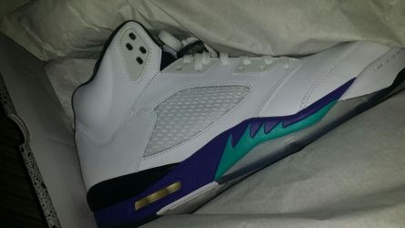 Air jordan 5 grapes sz12