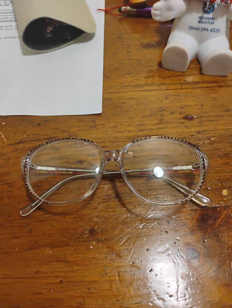 Eye Glasses