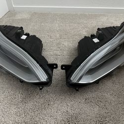 Tesla Model S Headlights