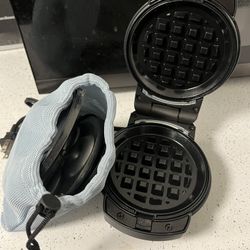 mini waffle and doughnut maker