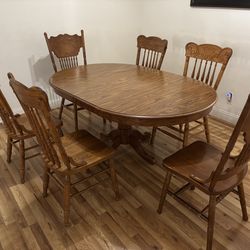 Dining Table with 6 Chairs (Detachable)