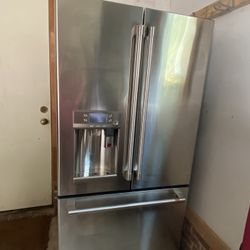 GE Cafe 22.2 cu. ft. Smart French Door Refrigerator with Keurig K-Cup in Stainless Steel, Counter Depth and ENERGY STAR