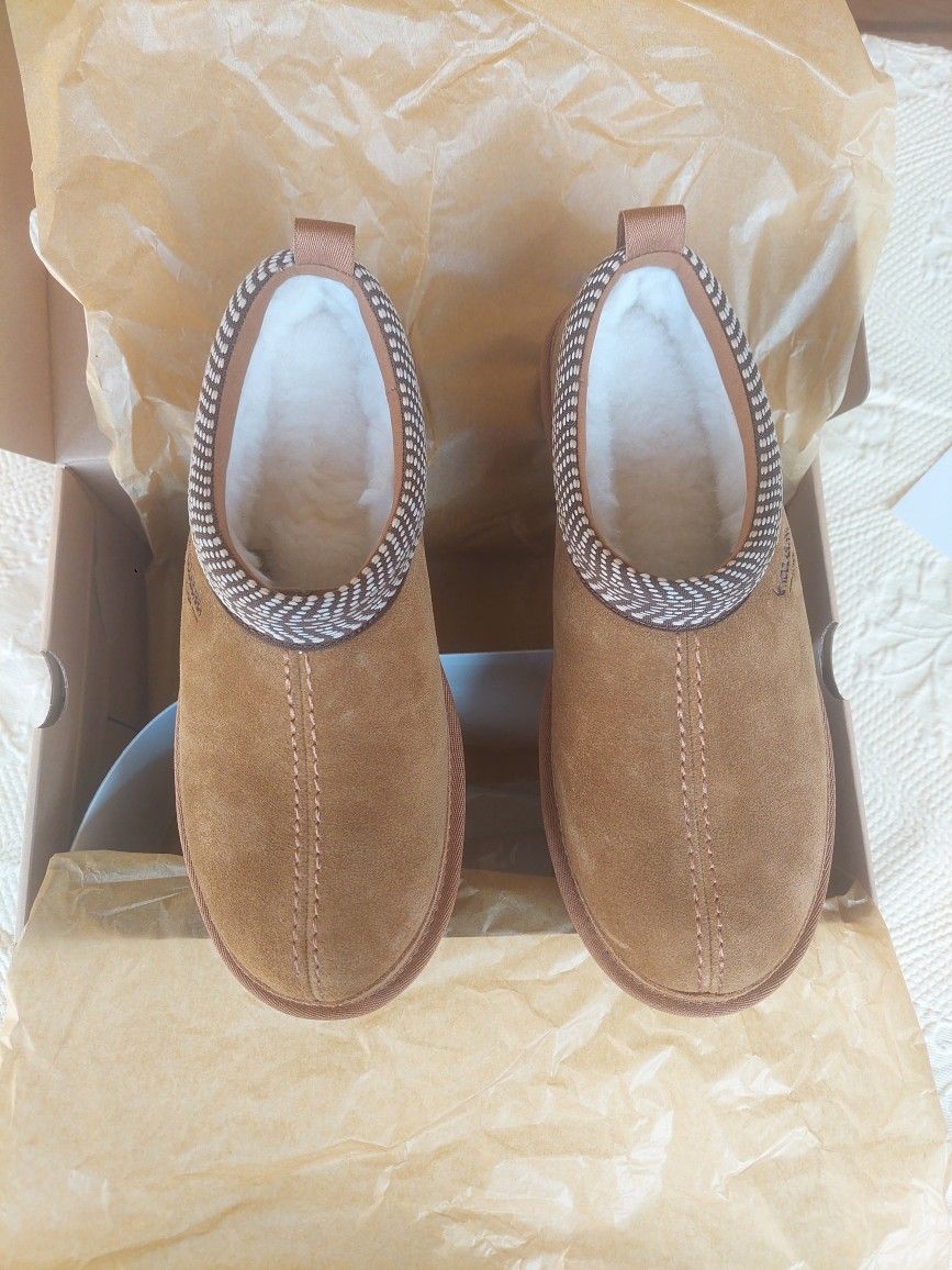 *** UGG/KOOLABURRA ***