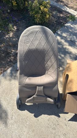 Baby bouncer