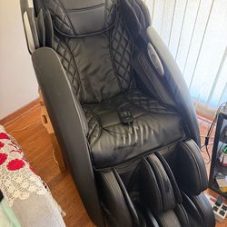 Osaka OS-4000XT Massage Chair