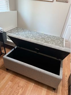 Soft storage bench