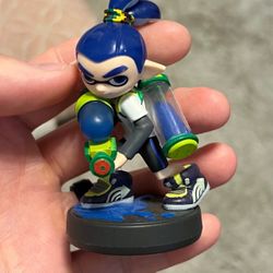 Nintendo Inkling Boy Splatoon amiibo Figure