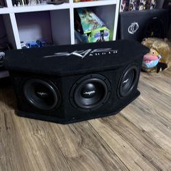 Triple 8” D2 skar subwoofers