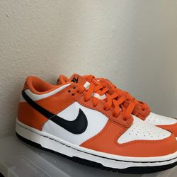 Orange Nike Dunks 
