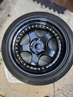 SSR Gloss Black 5-Spoke Wheel with Tire