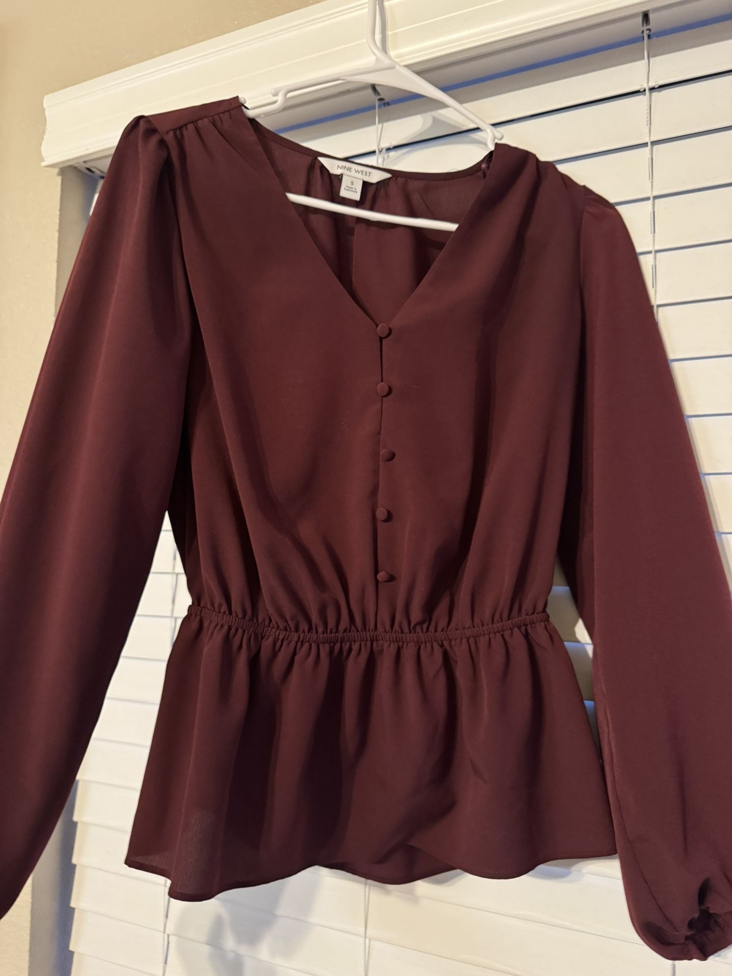 Women’s Blouse