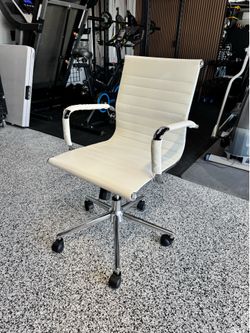 Mid Century Modern office chair