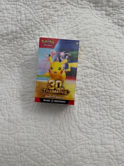 Pokemon TCG 30th anniversary booster bundle