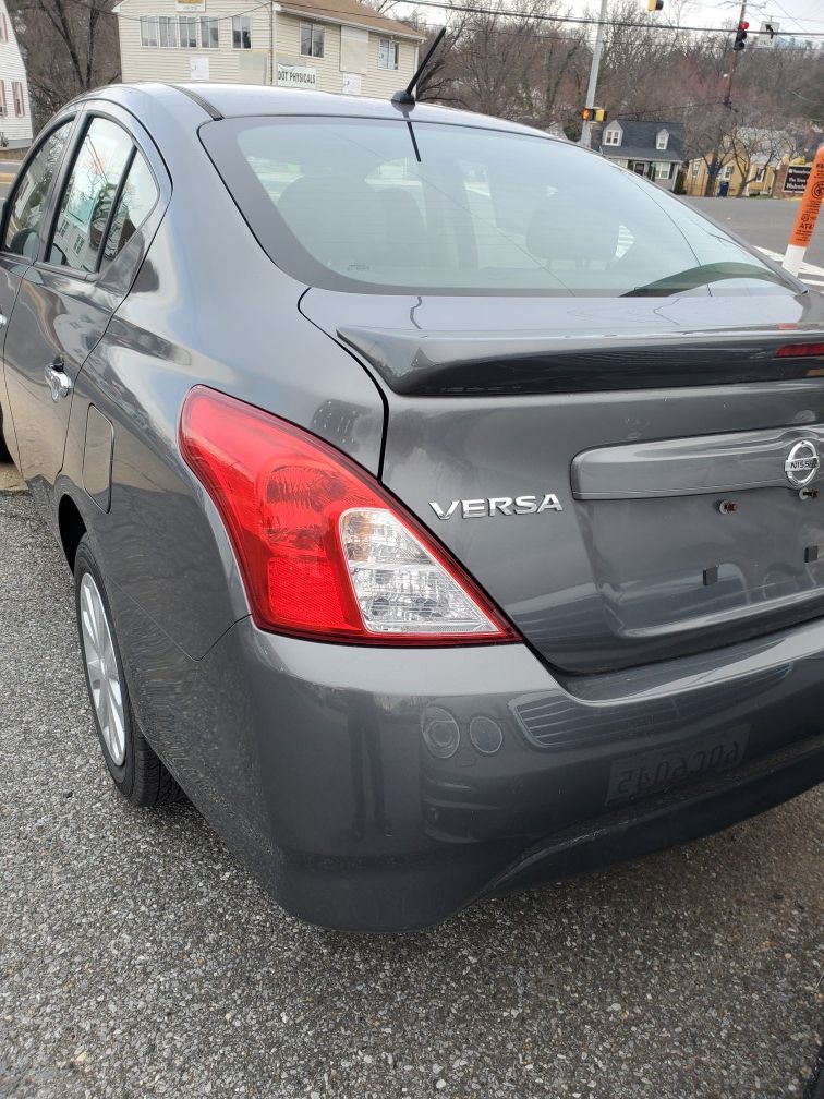 2016 Nissan Versa