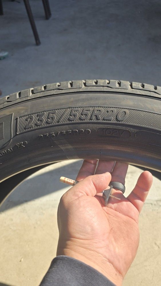 MICHELIN PREMIER LTX 235/55r20