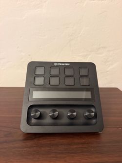 Elgato - Stream Deck + Studio Controller with customizable touch strip and dials - Black