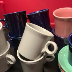 FIESTA WARE 14 CUPS AND 4 Saucers 